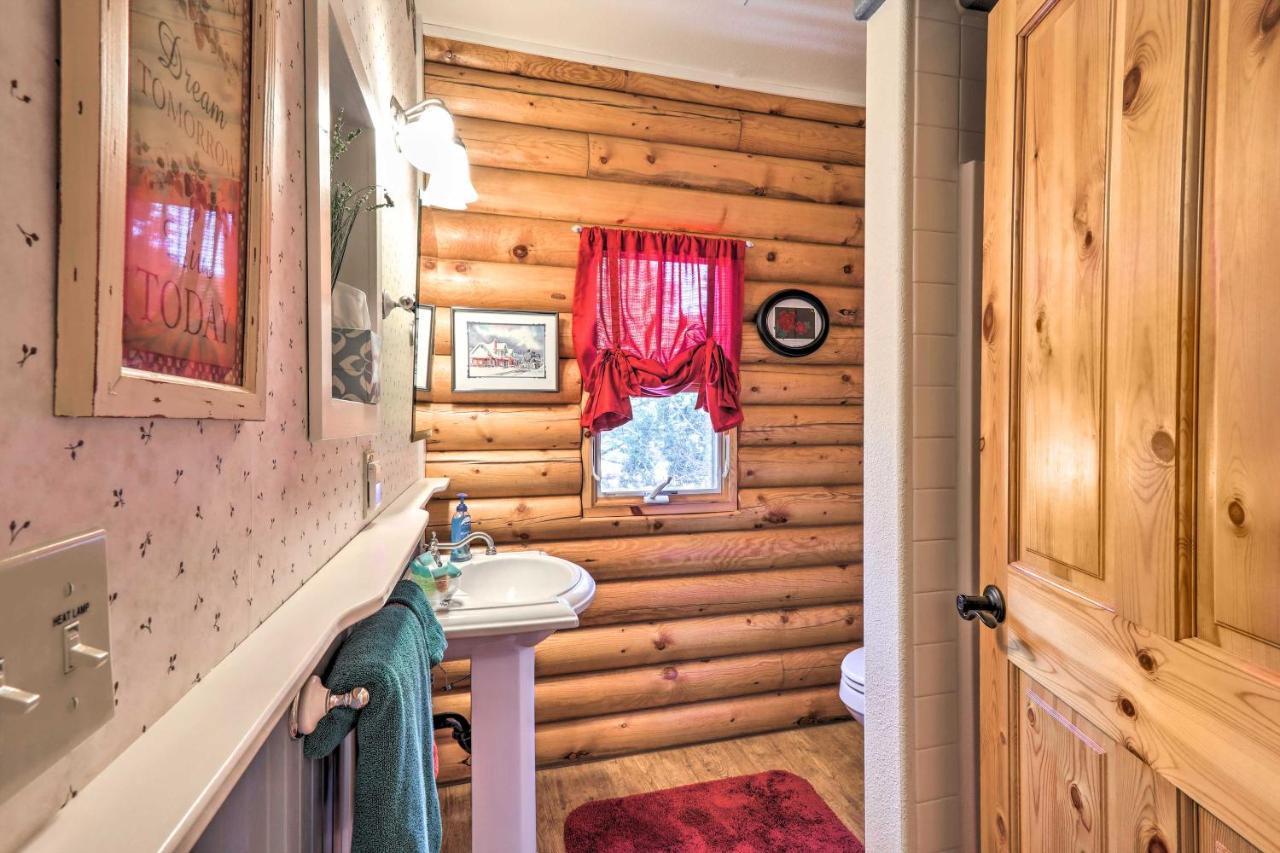Quaint Williams Cabin Near Grand Canyon Eksteriør bilde